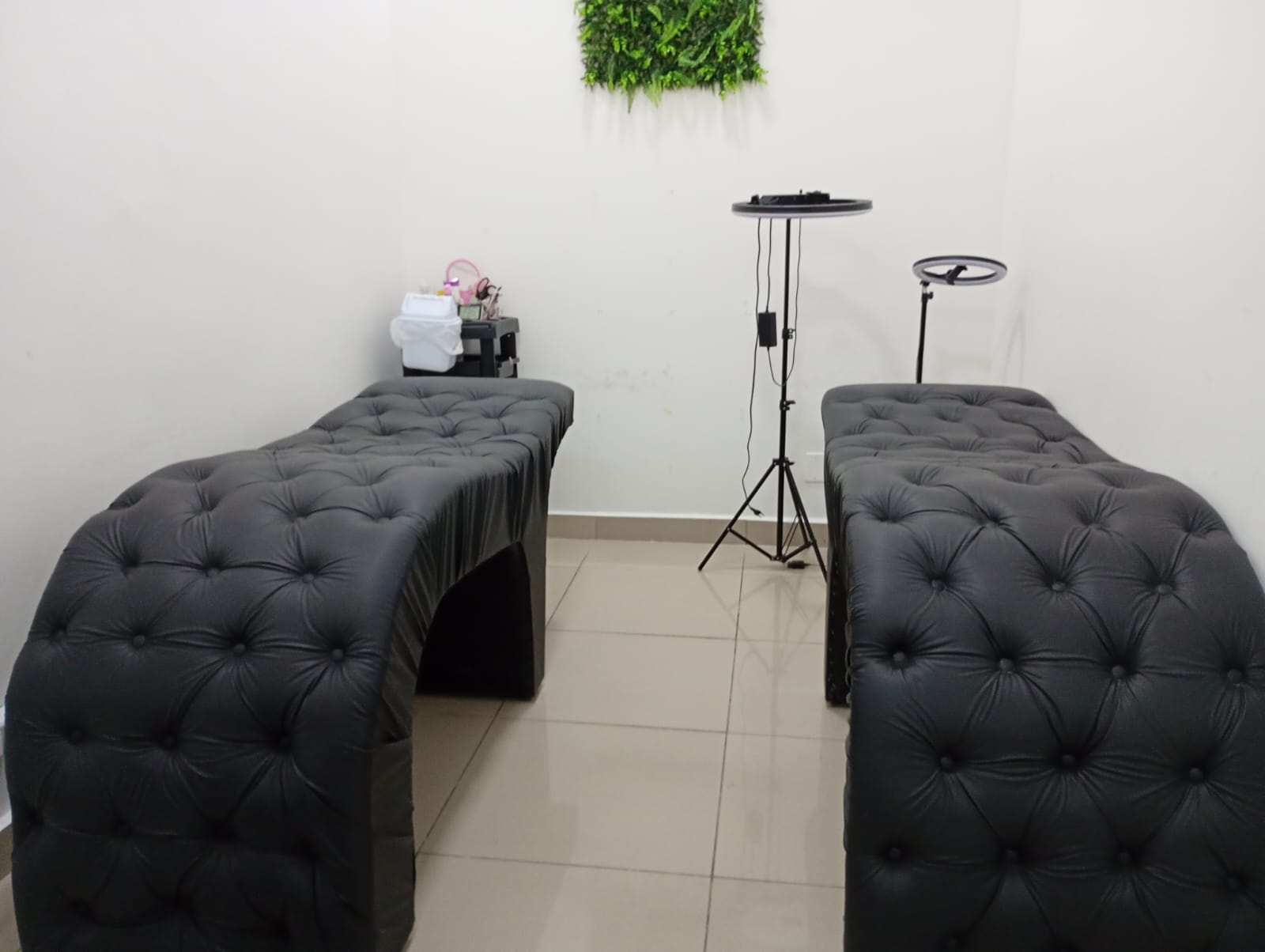 Sala de cílios e sobrancelhas